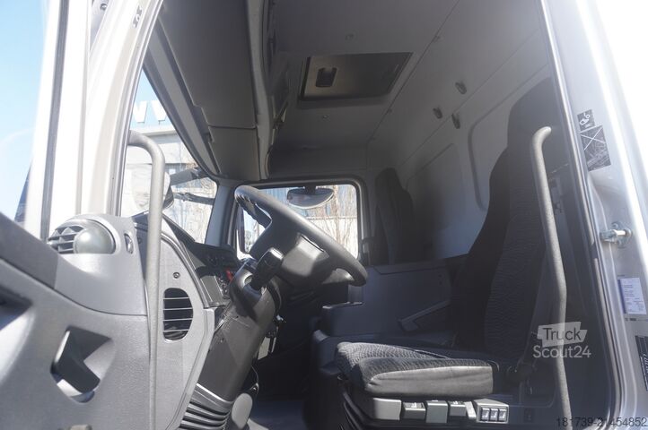 Container Mercedes-Benz Atego 818 / Box superstructure / DAUTEL