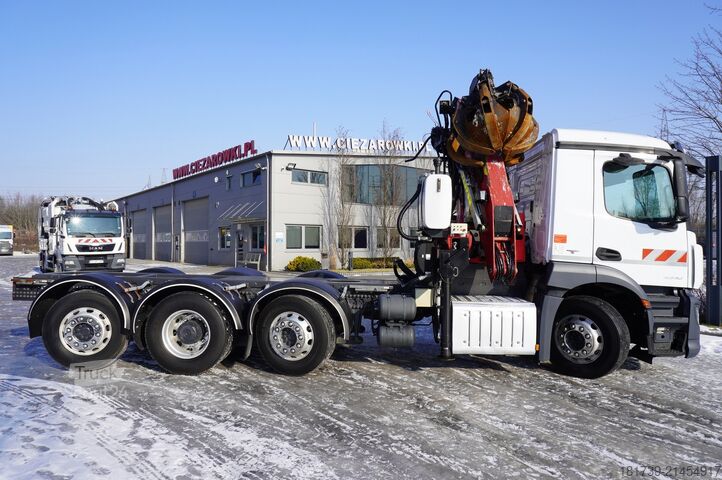 Kran Mercedes-Benz Antos 3240 8×2 / Typhoon L170Z3 crane