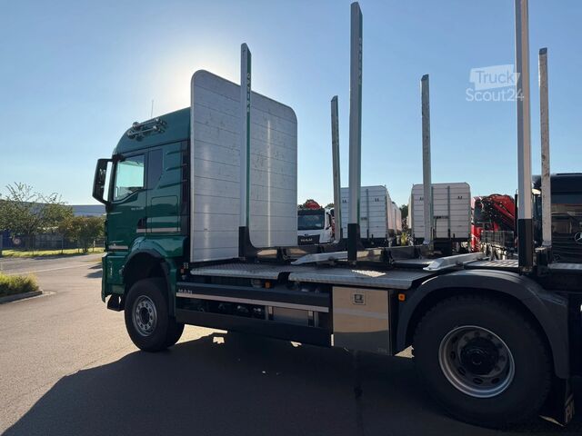 Transporteur de bois MAN TGS 33.510 6x4 BL Kurzholz 3 Monate in Gebrauch...