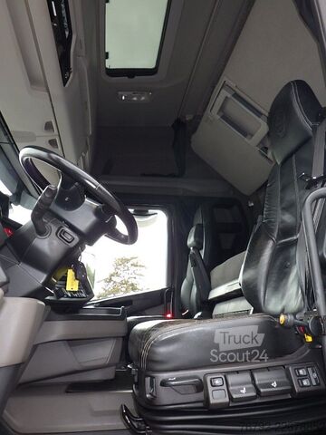Standaard trekker SCANIA R 450 A Highline/Ret./Hydr./Safety/Leder/Spoiler