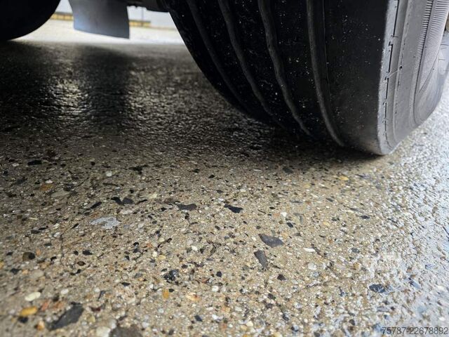 Medkrajevni avtobus SETRA S315 Überland 53+49+1, großer Gepäckraum