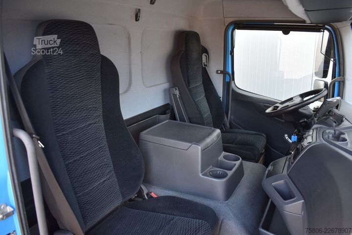 Camion caisson MERCEDES-BENZ Atego 1230 L E6 4x2 Koffer LBW