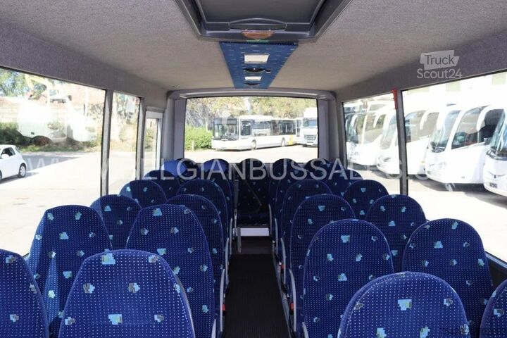 Miniautocarro Mercedes-Benz Vario / 813D / Euro 5 / 8,5m