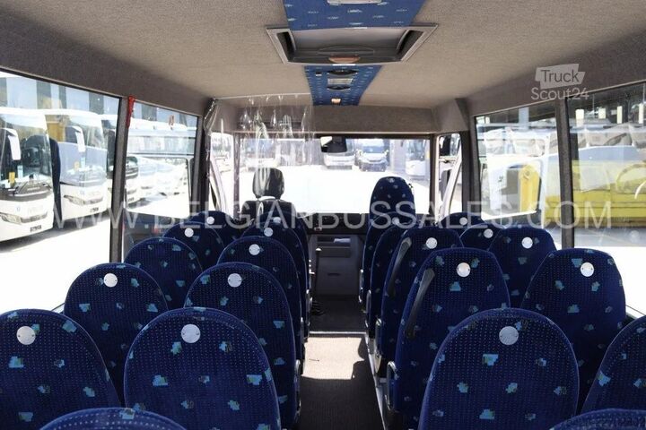 Miniautocarro Mercedes-Benz Vario / 813D / Euro 5 / 8,5m