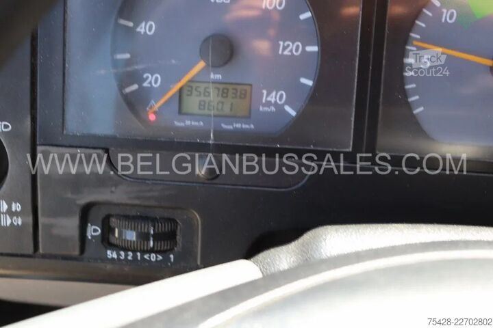 Miniautocarro Mercedes-Benz Vario / 813D / Euro 5 / 8,5m