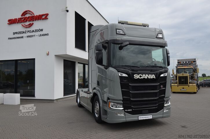 Standardowy ciągnik siodłowy Scania R 450 / KLIMA P. / ACC / NAVI / FULL LED / SKÓRA / WAGA / DE 0264