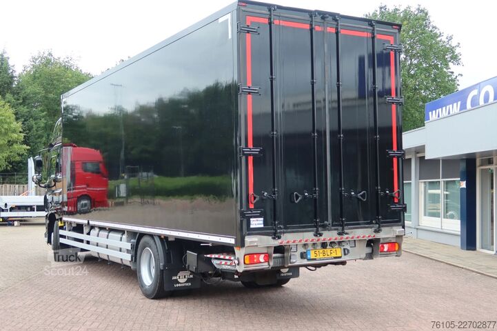 Resväska DAF CF 410 Bak +Dhollandia 2000 kg klep. Black Edition