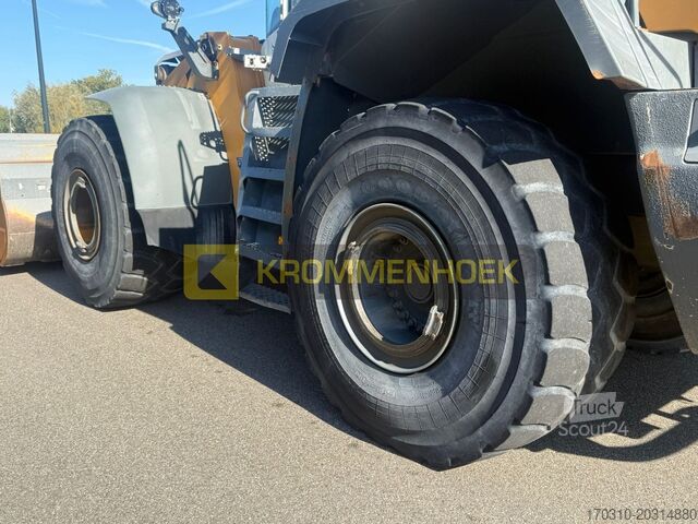 Wiellader Liebherr L 586 Xpower