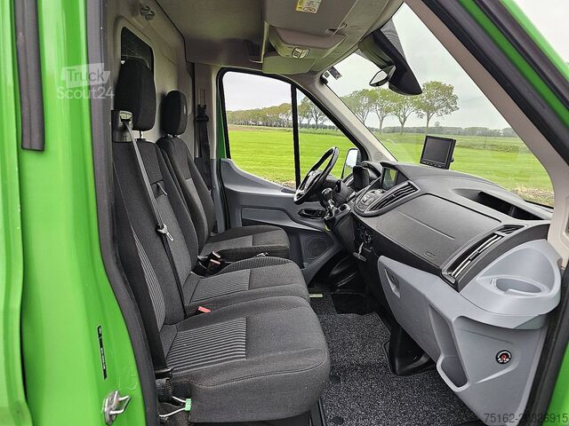 Magastetős kombi FORD TRANSIT 2.0 L3H2 Navi Euro6 AC!