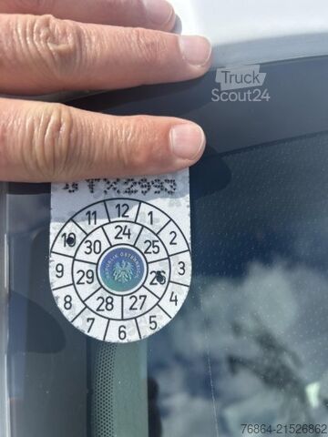 Фургон-панель FORD TRANSIT CUSTOM L2H1 DACHTRäGER, AHV