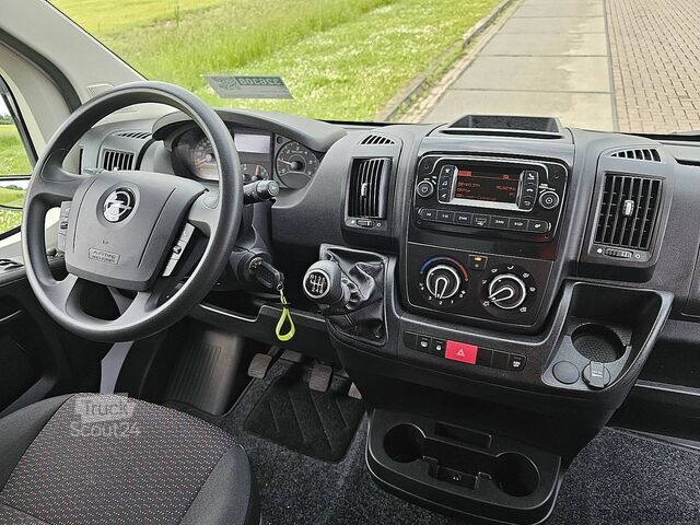 βαλίτσα OPEL MOVANO 2.2 Bakwagen Laadklep!