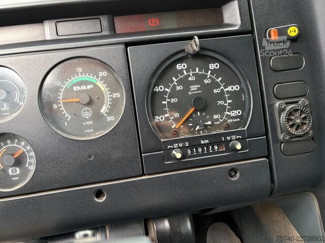 Машина для збору сміття DAF CF 75.250 + manual + 6x2 + 6cub system + euro 2