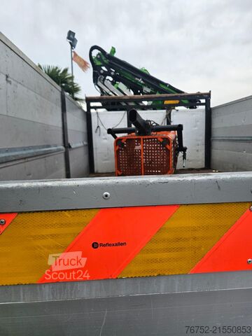 γερανός τοποθετημένος σε φορτηγό Iveco Eurocargo 160.21