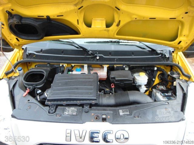 Furgone chiuso IVECO DAILY 50 C 15 Postkoffer REGALSYSTEM KAMERA