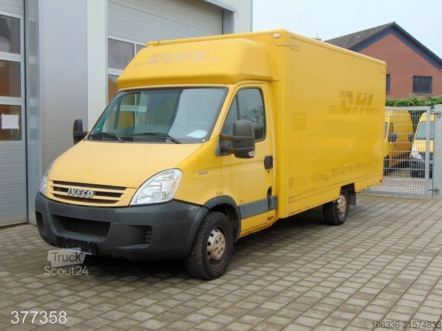 Furgone chiuso IVECO Daily 35 S 12 A / P Maxi Postkoffer REGALSYSTEM