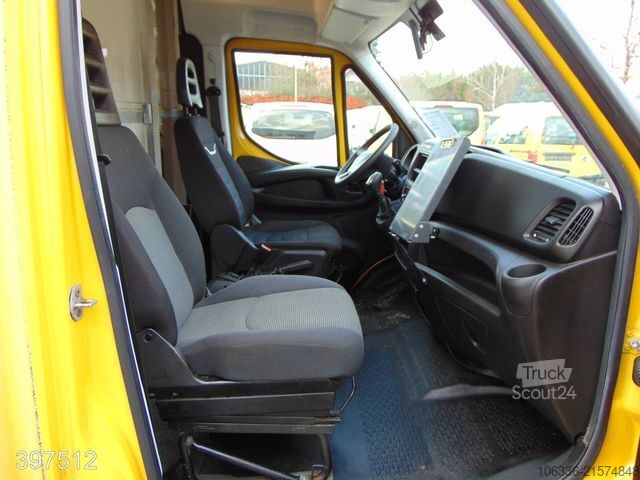 Furgone chiuso IVECO Daily 35S12 35-120 HiMatic Maxi Postkoffer Regal