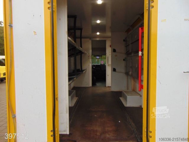 Furgone chiuso IVECO Daily 35S12 35-120 HiMatic Maxi Postkoffer Regal