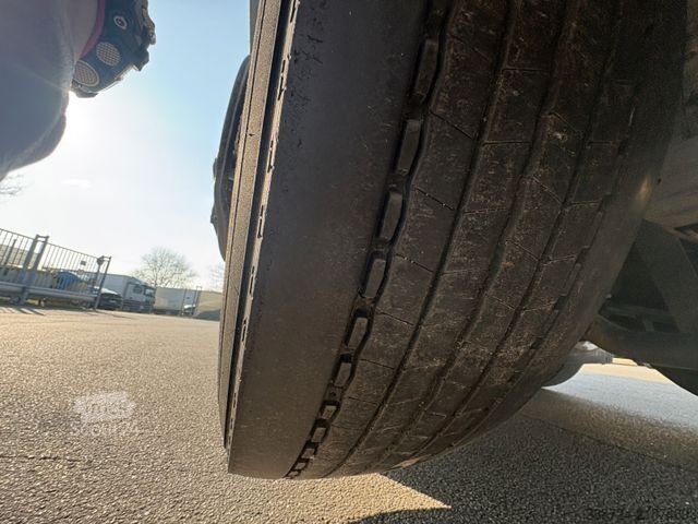 Camion plateau avec bâche MERCEDES-BENZ Antos2536*E6c*Schwenkwand*Lenk+Lift*Klima*TÜV*