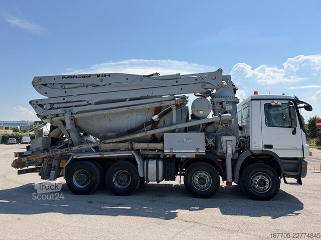 Beton pompası kamyonu Mercedes-Benz Actros 4144 B