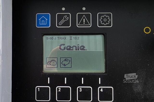 Телескопічна платформа Genie S-80J Trax Valid inspection, Diesel, 4x4 Drive, 26