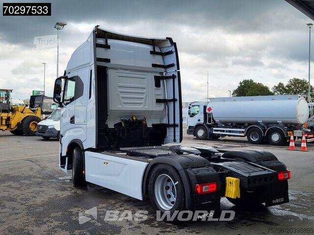 Standaard trekker Iveco S-Way 500 4X2 New! Standairco 2xTanks LED Navi ...