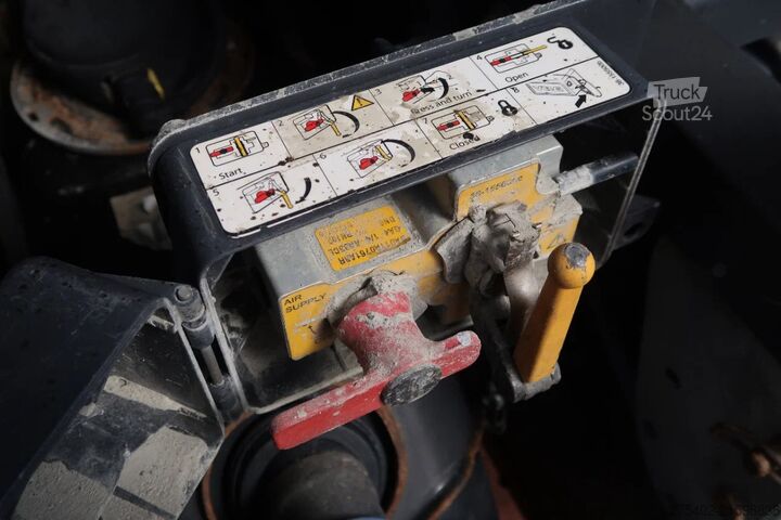 Tipper Mercedes-Benz Arocs 2658 6X4/ RETARDER/ BIG AXLES/ STEEL-AIR/