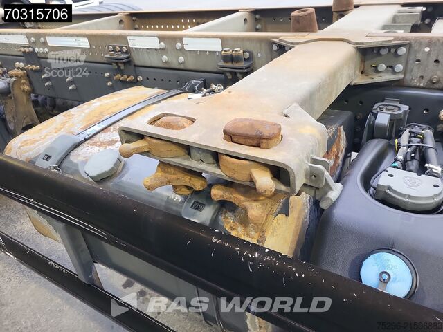 BDF-System Scania P500 P 6X2 2500kg Ladebordwand Lift+steering ax...