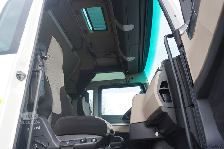 Autojeřáb MAN TGX 26.470 tow truck / NEW galvanized pl