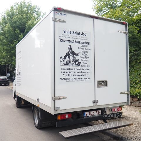 Van with tarpaulin body Mitsubishi Fuso Canter