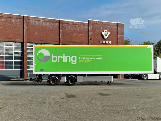 Kuffert Ekeri 2 axle box with sidedoors - Zepro loadlift - St...