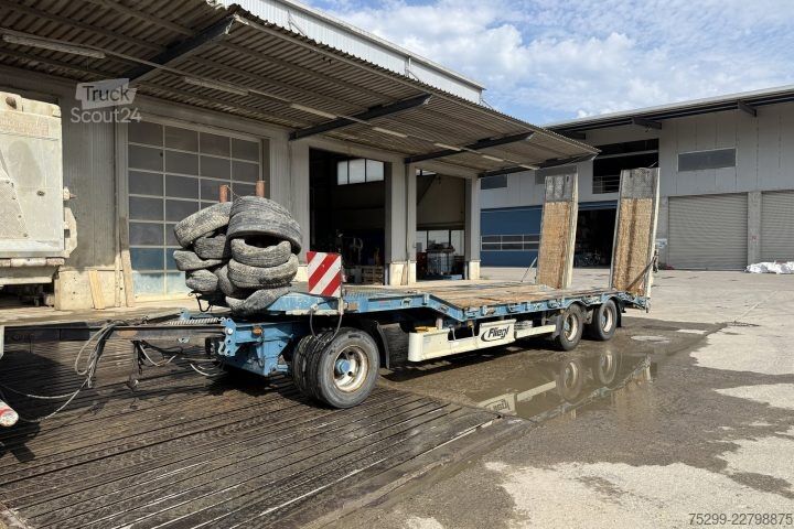 Remorque porte-engins surbaissée Fliegl DTS 360
