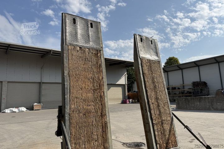 Remorque porte-engins surbaissée Fliegl DTS 360