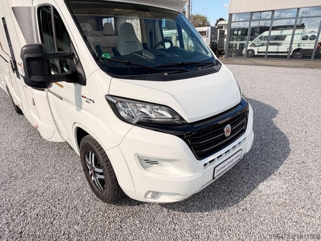 Polintegriran avtodom EURAMOBIL Profila T 720 QB *Queensbett-Automatik*