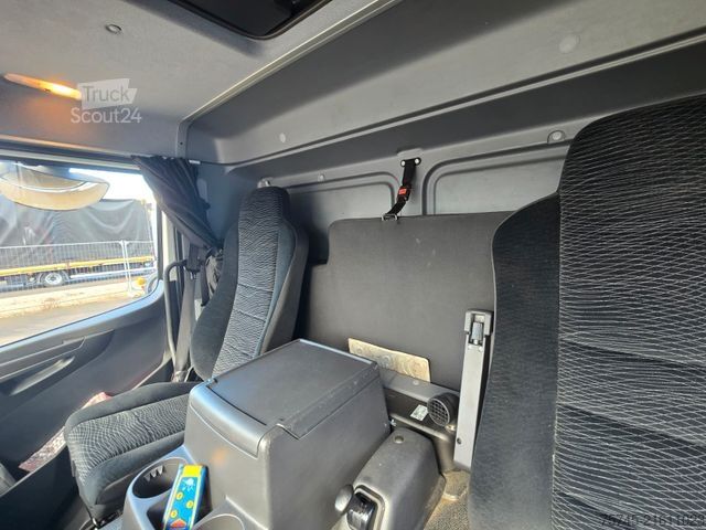 Flatbed truck with tarp MERCEDES-BENZ ATEGO 1427 * ACC * KLIMA * BÄR 1.5T LBW * REMOTE