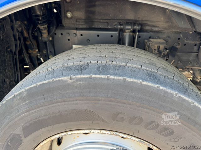 Camion plateau avec bâche MAN TGX 18.360 *  * LBW 2 TON * AHK*KRONE 2013