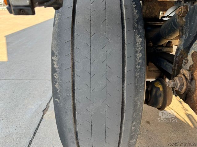 Camion plateau avec bâche MAN TGX 18.360 *  * LBW 2 TON * AHK*KRONE 2013