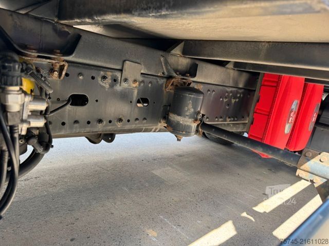 Camion plateau avec bâche MAN TGX 18.360 *  * LBW 2 TON * AHK*KRONE 2013