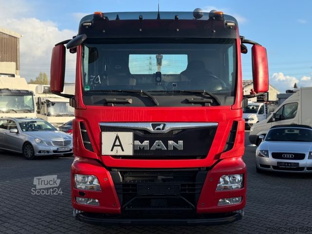 Roll-off tipper truck MAN TGS 26.460 *Retarder*Abroller*Hyvalift*