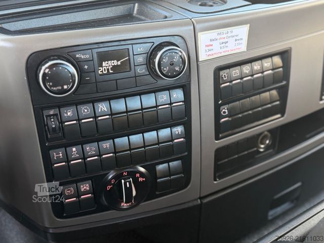 Roll-off tipper truck MAN TGS 26.460 *Retarder*Abroller*Hyvalift*