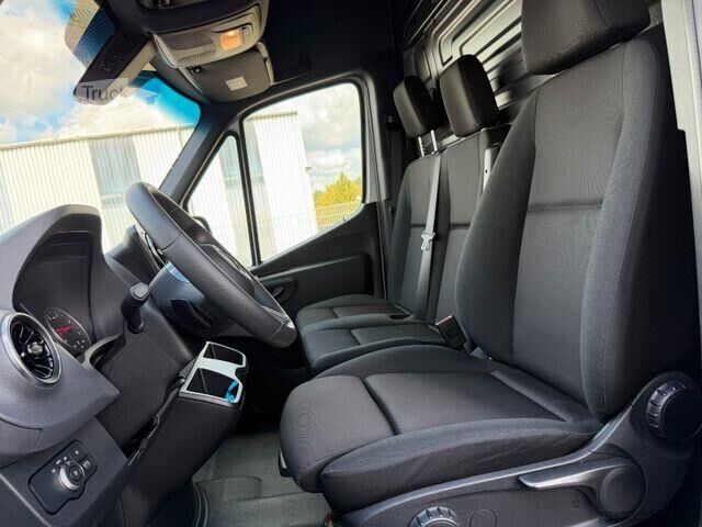 Kombi z wysokim dachem Mercedes-Benz Sprinter 317 CDI 9G 3665 AHK3,5to Schwingsitz