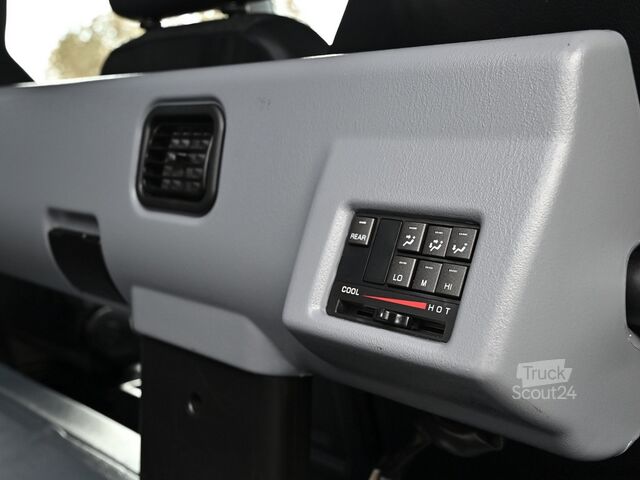 Βαν Mitsubishi Fuso Canter