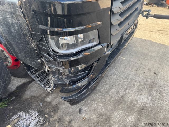 Standard tractor unit MAN TGX 18.480 Unfallschaden/damaged Retarder