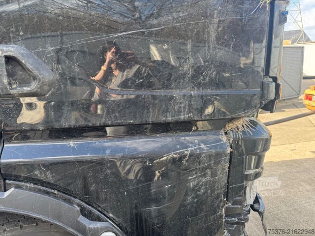 Standard tractor unit MAN TGX 18.480 Unfallschaden/damaged Retarder