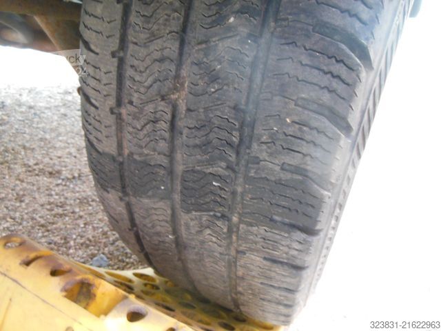 Aizkaru sānu furgons RENAULT MASTER 2,3 DCi, TWIN CAB,  MOTORAUSFALL!!