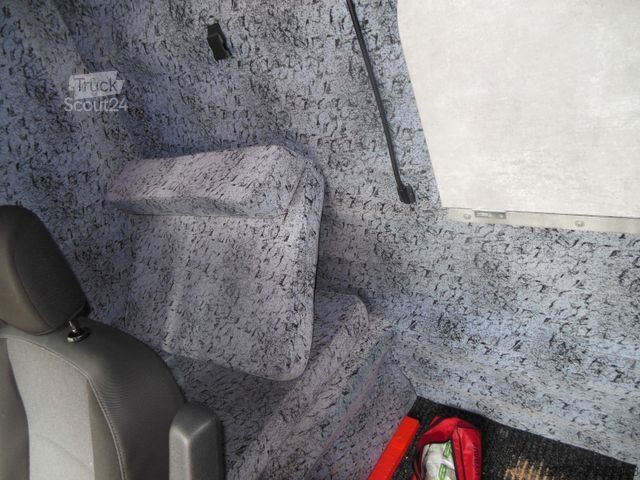 Aizkaru sānu furgons RENAULT MASTER 2,3 DCi, TWIN CAB,  MOTORAUSFALL!!