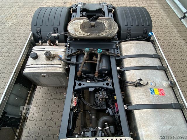 Standard tractor unit SCANIA S 540 LL NB | Schubbodenhydraulik*TV*Mikrowelle