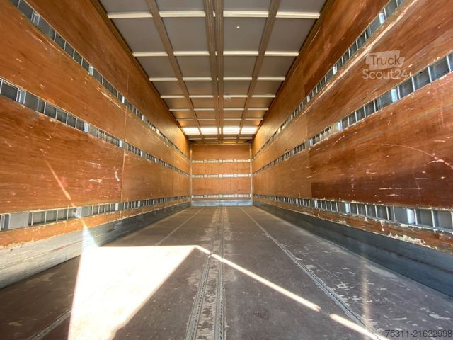 LKW mit Kofferaufbau MERCEDES-BENZ Atego 1218 I Möbelkoffer*Holz*3x Sitze*Automatik