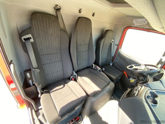 LKW mit Kofferaufbau MERCEDES-BENZ Atego 1218 I Möbelkoffer*Holz*3x Sitze*Automatik