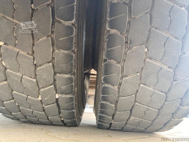 Roll-off tipper truck MAN TGM 12.290 Hyvalift Abrollkipper Bj09*Automatik