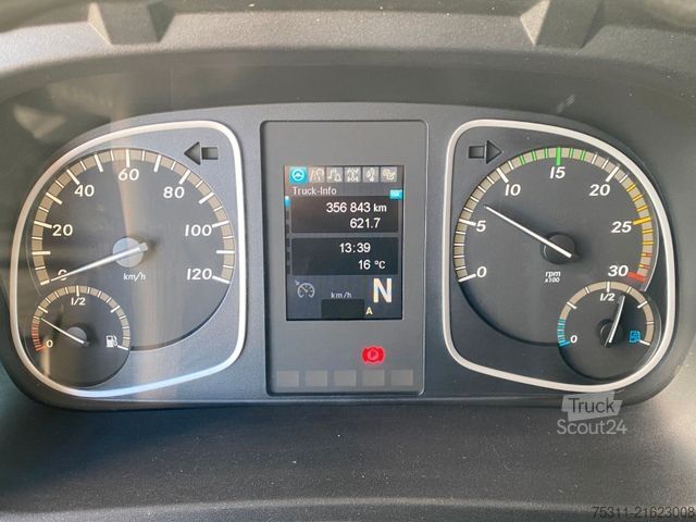 LKW mit Kofferaufbau MERCEDES-BENZ Atego 1218 I Möbelkoffer*Holz*3x Sitze*Automatik